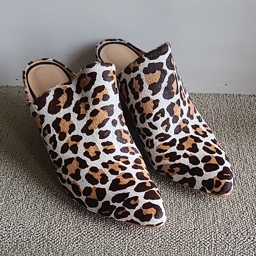 Able leopard print mules